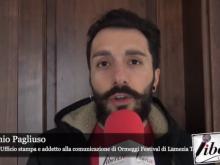 Antonio Pagliuso - Fuori dalla stanza tutta per sè